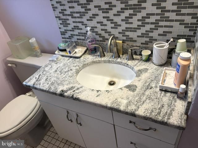 420 WINDSOR DR, Bellmawr, NJ 08031