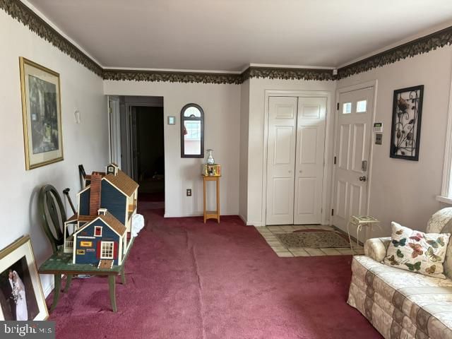 420 WINDSOR DR, Bellmawr, NJ 08031