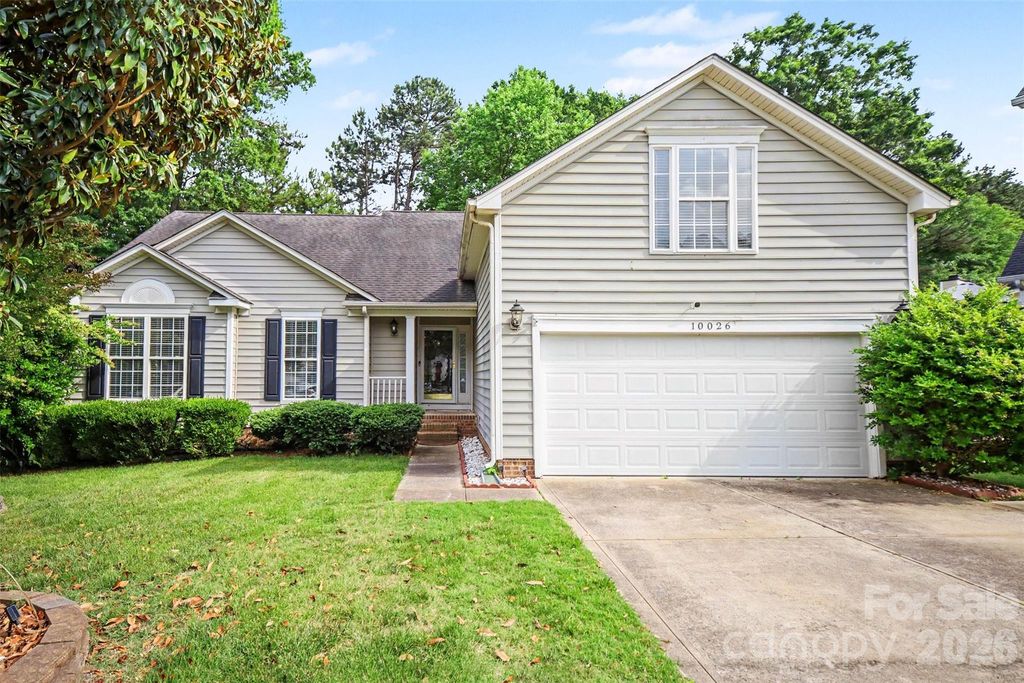 10026 Dauphine Drive, Charlotte, NC 28216