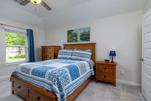 4910 Bottlebrush Drive, Pearland, TX 77584