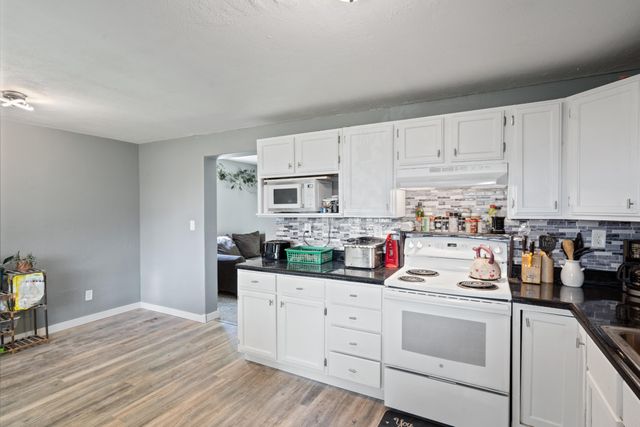 424 E CLEARVIEW DR, Columbia, MO 65202