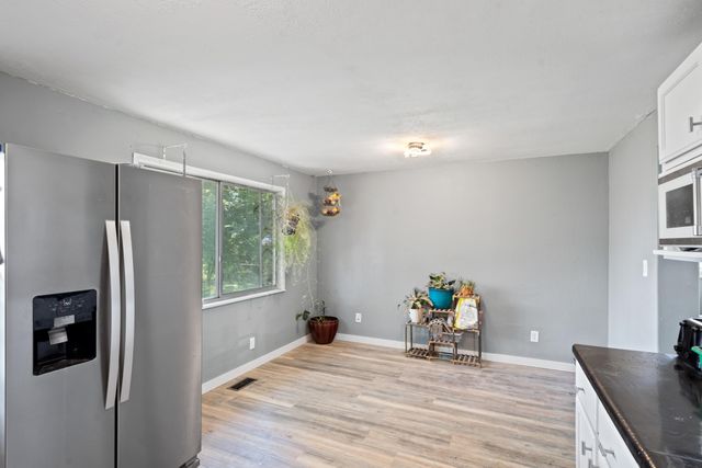 424 E CLEARVIEW DR, Columbia, MO 65202