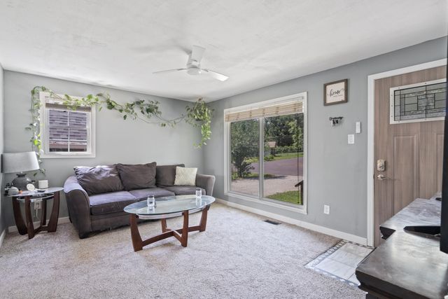 424 E CLEARVIEW DR, Columbia, MO 65202