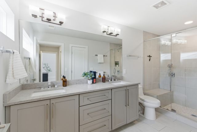 426 Patterson St, Nashville, TN 37211