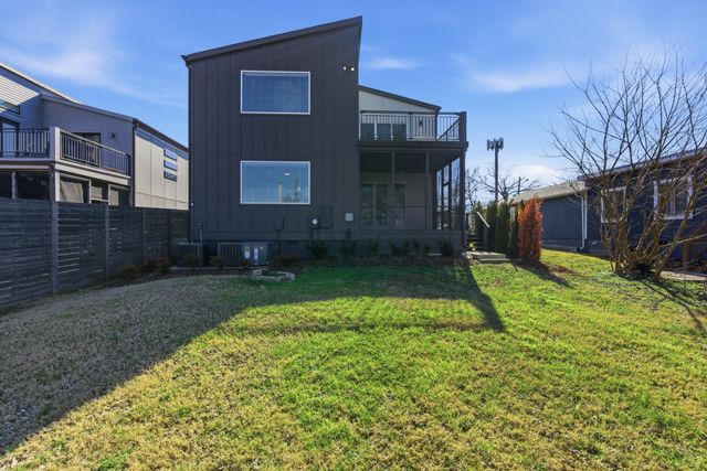 426 Patterson St, Nashville, TN 37211