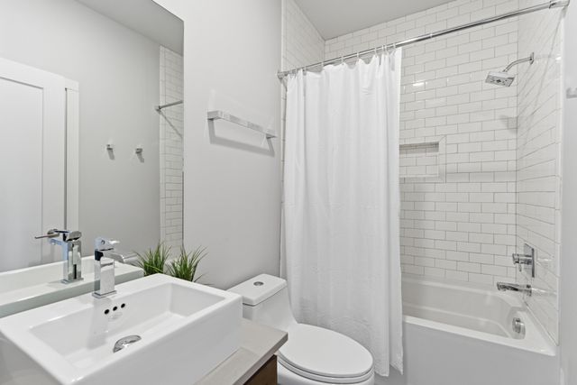 426 Patterson St, Nashville, TN 37211