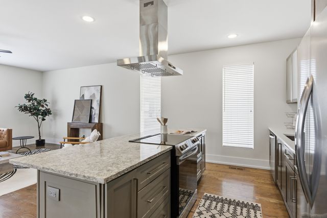 426 Patterson St, Nashville, TN 37211
