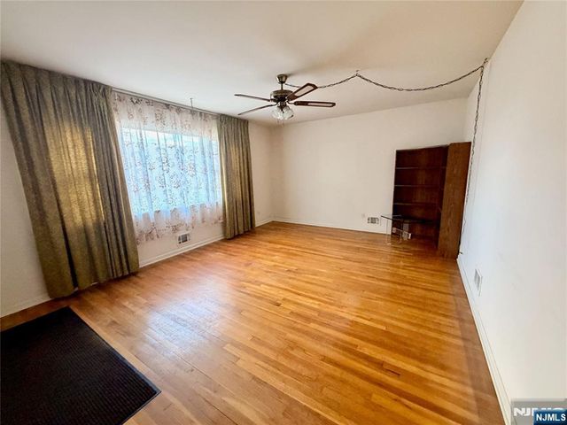 20 Emerson Road, Westwood, NJ 07675