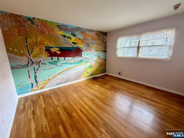 20 Emerson Road, Westwood, NJ 07675