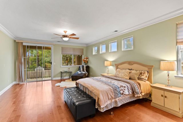 2878 E Omaha Ave, Fresno, CA 93720