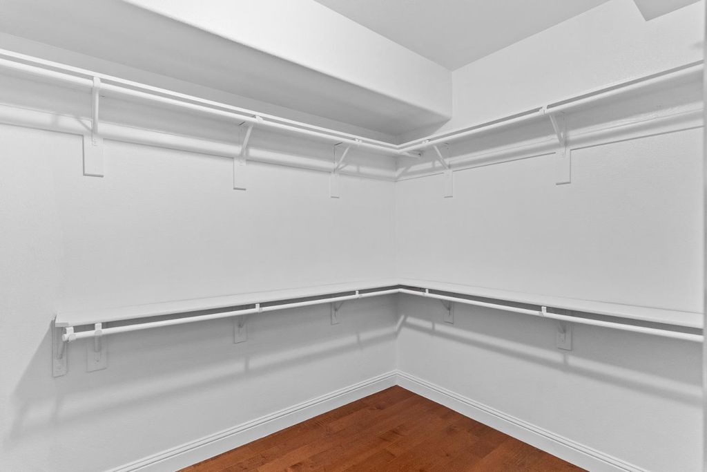 Image 34 of property listing at 2878 E Omaha Ave, Fresno, CA 93720