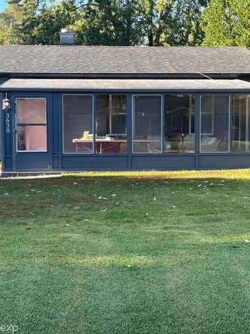 3630 Grafton Street, Lake Orion, MI 48359