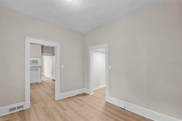 708 E Sprague Street, Winston-salem, NC 27107
