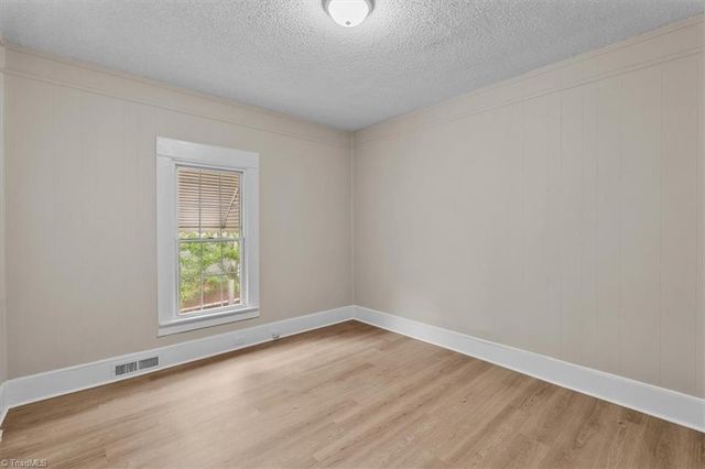 708 E Sprague Street, Winston-salem, NC 27107