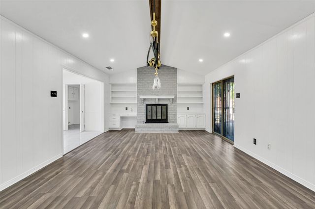 7027 Hunnicut Road, Dallas, TX 75227