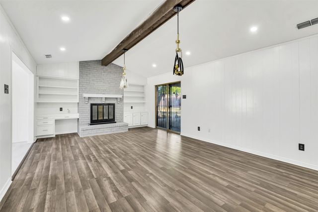 7027 Hunnicut Road, Dallas, TX 75227