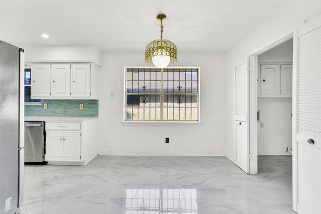 7027 Hunnicut Road, Dallas, TX 75227