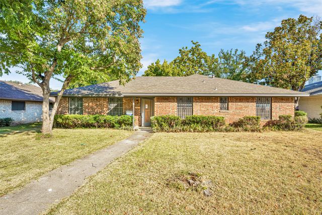7027 Hunnicut Road, Dallas, TX 75227