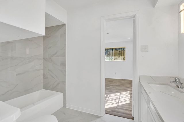 7027 Hunnicut Road, Dallas, TX 75227