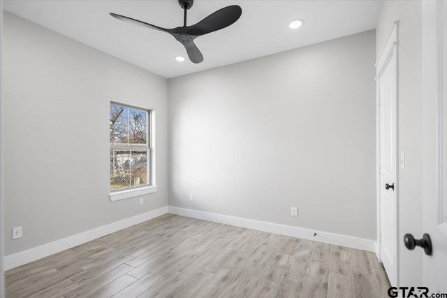 1413 N Summit, Tyler, TX 75702