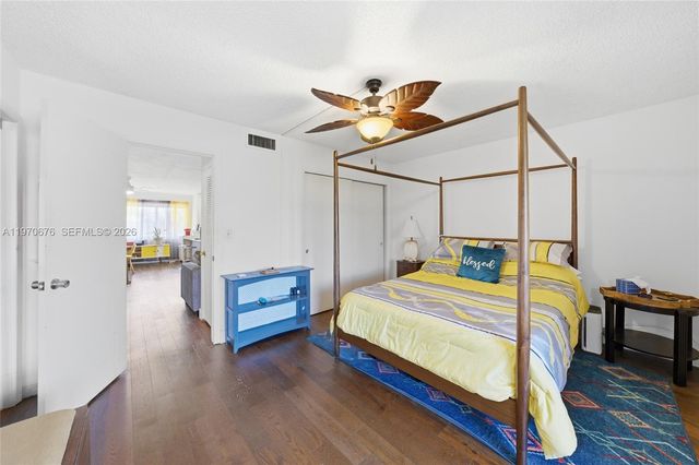 15 NW 204th St 30, Miami Gardens, FL 33169