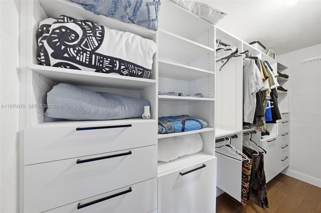 15 NW 204th St 30, Miami Gardens, FL 33169