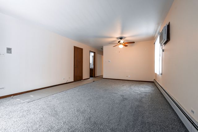 4613 Grove Avenue 1S, Brookfield, IL 60513