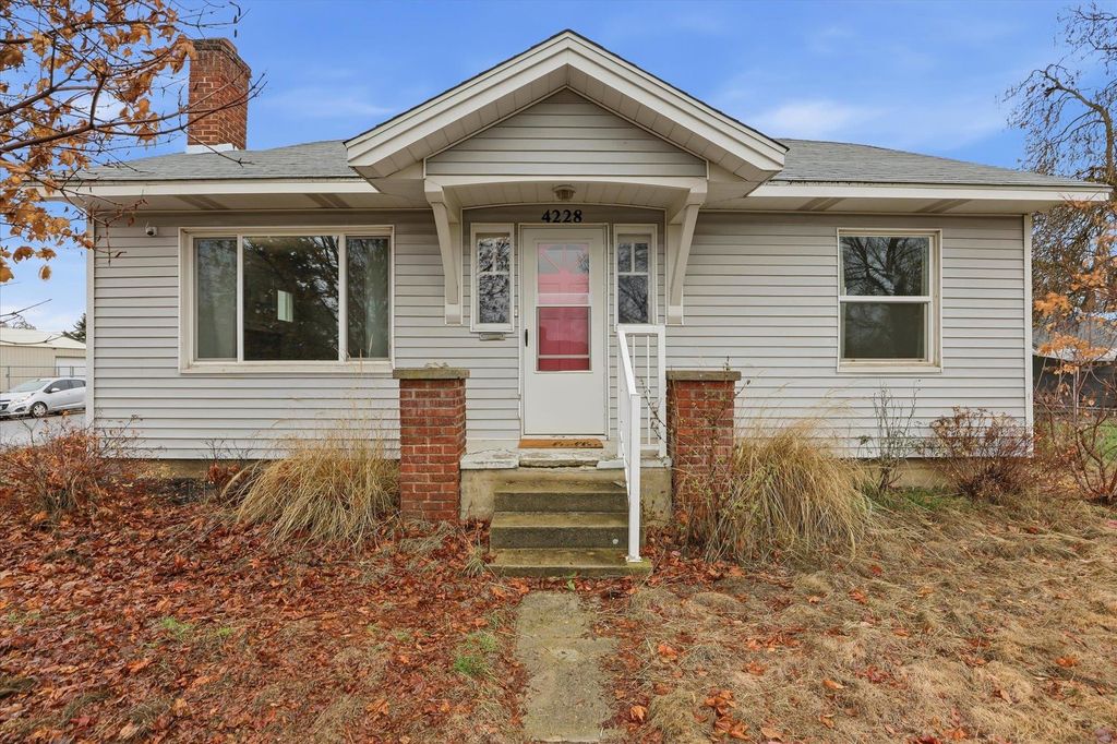 4228 N Washington St, Spokane, WA 99205