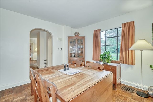 160 Commonwealth Road, Brighton, NY 14618