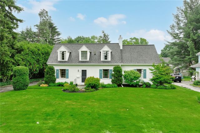 160 Commonwealth Road, Brighton, NY 14618