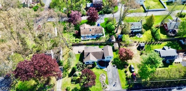 32 Dover Milton Rd, Jefferson Twp., NJ 07438