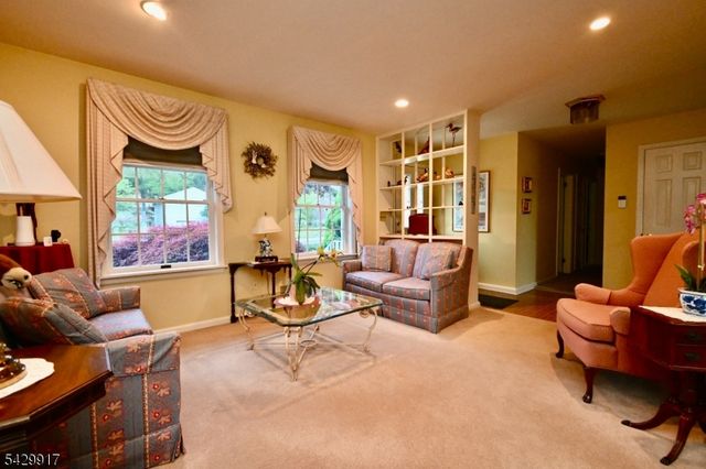 32 Dover Milton Rd, Jefferson Twp., NJ 07438