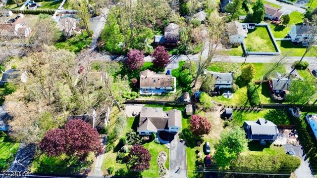 32 Dover Milton Rd, Jefferson Twp., NJ 07438