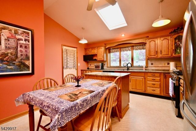 32 Dover Milton Rd, Jefferson Twp., NJ 07438
