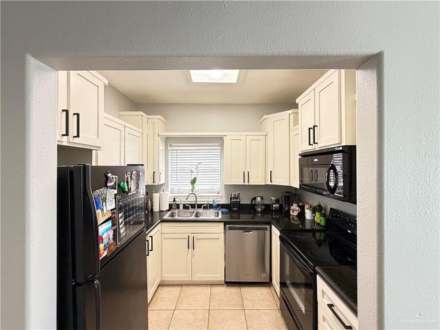 3119 Regal Drive, Edinburg, TX 78539