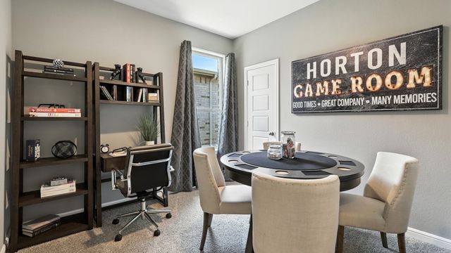 601 HARVEY Street, Grandview, TX 76050