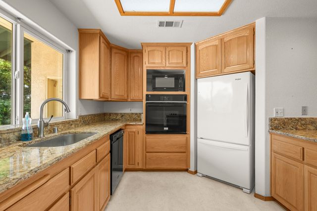 19258 Granola Way, Cottonwood, CA 96022