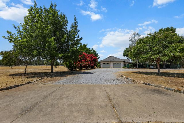 19258 Granola Way, Cottonwood, CA 96022