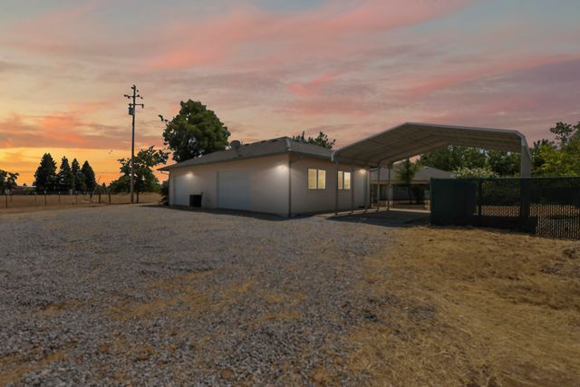 19258 Granola Way, Cottonwood, CA 96022