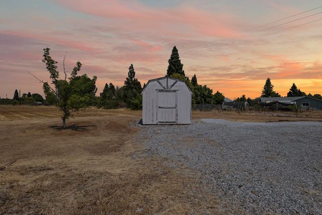 19258 Granola Way, Cottonwood, CA 96022