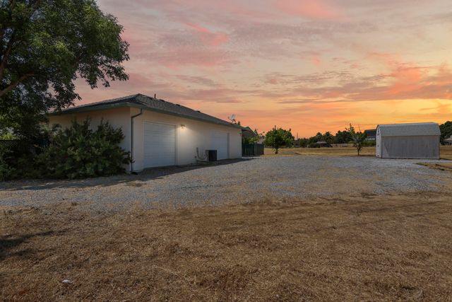 19258 Granola Way, Cottonwood, CA 96022