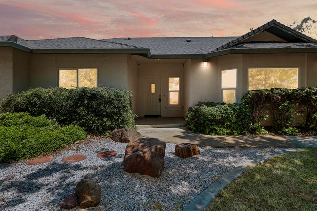 19258 Granola Way, Cottonwood, CA 96022