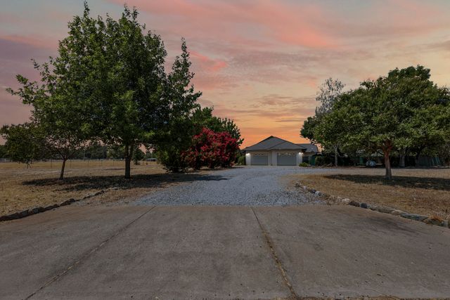 19258 Granola Way, Cottonwood, CA 96022