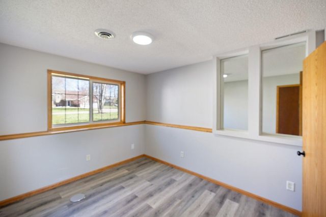 29640 Broadway Street, Lindstrom, MN 55045