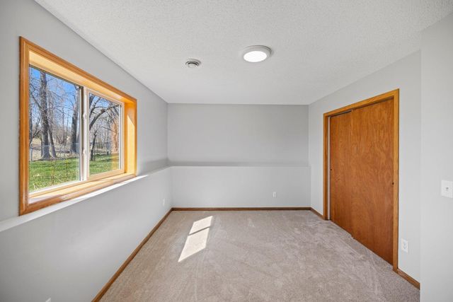 29640 Broadway Street, Lindstrom, MN 55045