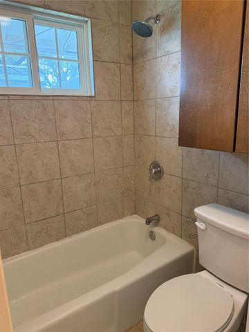 911 Cripple Creek DR, Austin, TX 78758