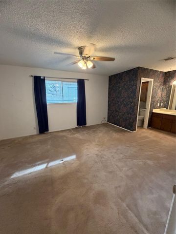 911 Cripple Creek DR, Austin, TX 78758