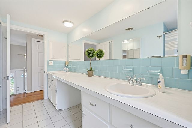 508 High St, North Attleboro, MA 02760