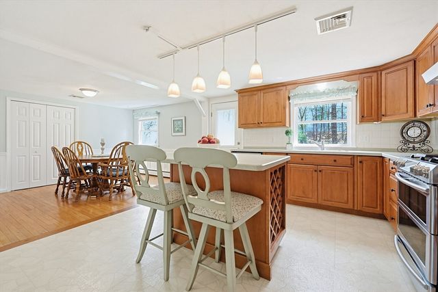 508 High St, North Attleboro, MA 02760