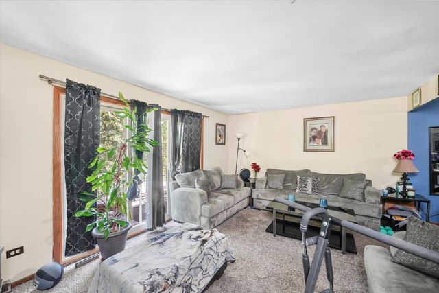382 Prairie Avenue, Calumet City, IL 60409